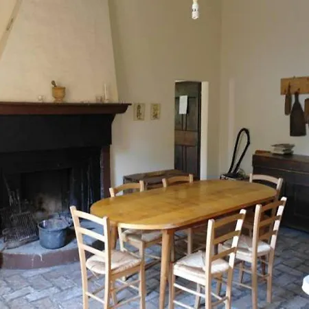 Casale Canneto * Frontone